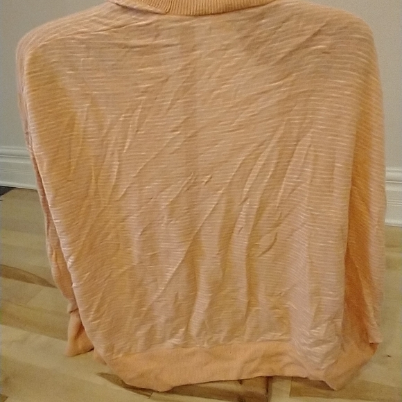 M Gap cream cycle orange and white striped 🍊 cardigan - Picture 9 of 10